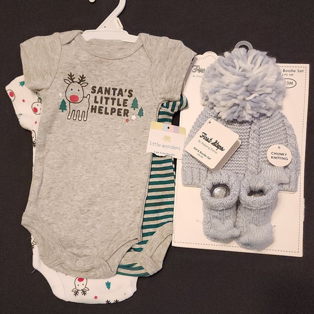 Little Wonders Christmas Bodysuits 3 Pk First Steps Hat & Bootie Set NEW NB/0-3M